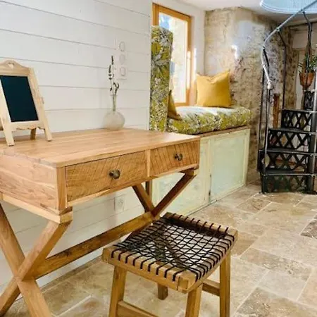 Hébergement de vacances Private Pool-authentic Perigord Barn-sarlat 15 Min Calviac-en-Perigord